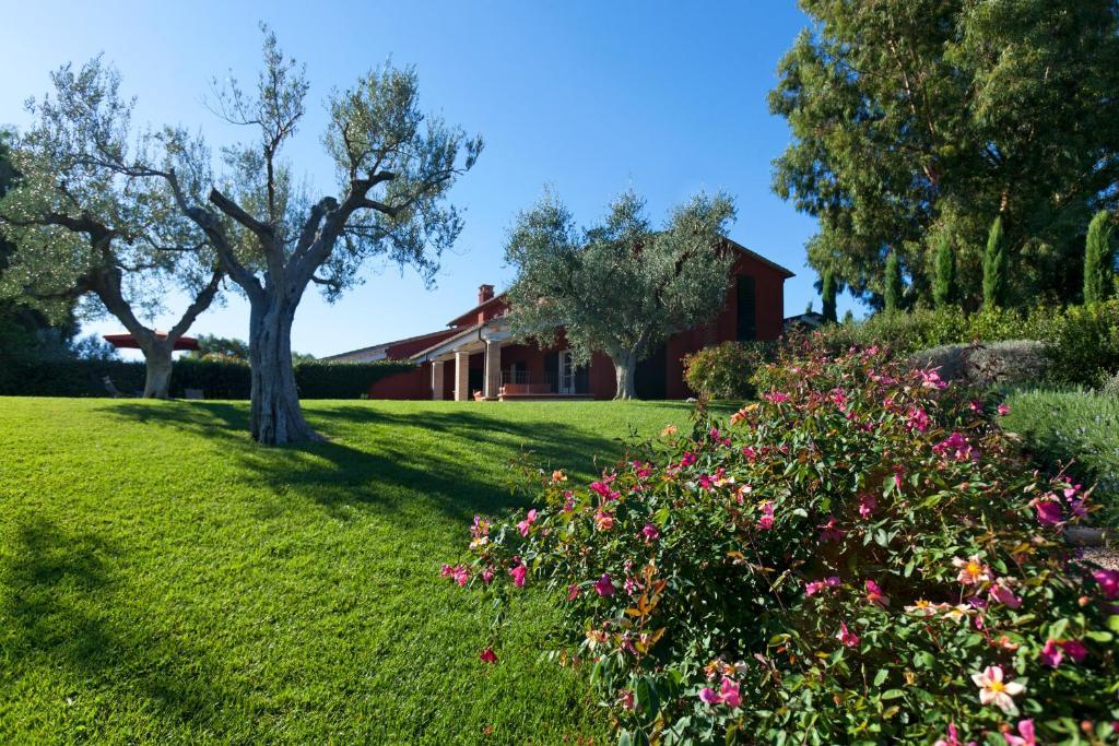 Locanda Rossa Capalbio Exterior foto